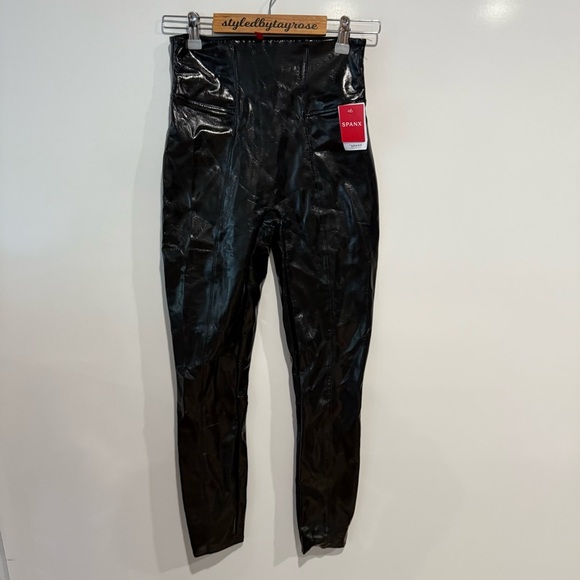 NWT Spanx - Faux Patent Leather Leggings - Classic Black - Picture 6 of 9